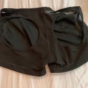 Booty lifter/ butt lifting biker shorts - size S - gently used